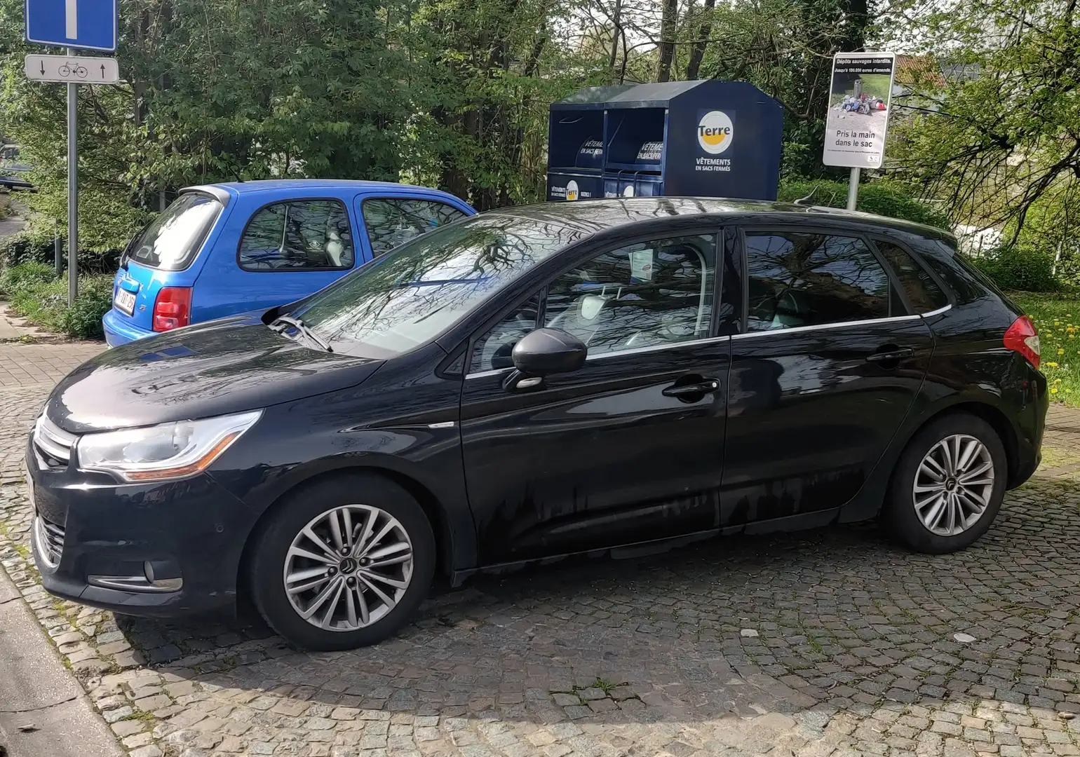 Citroen C4 1.6 e-HDi Exclusive Noir - 1