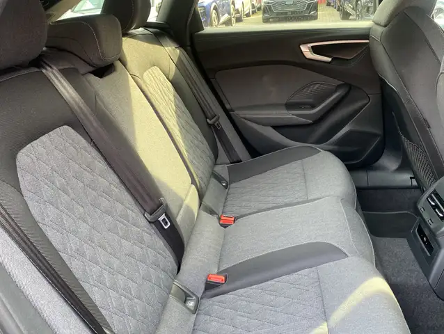 Audi A5 view 15