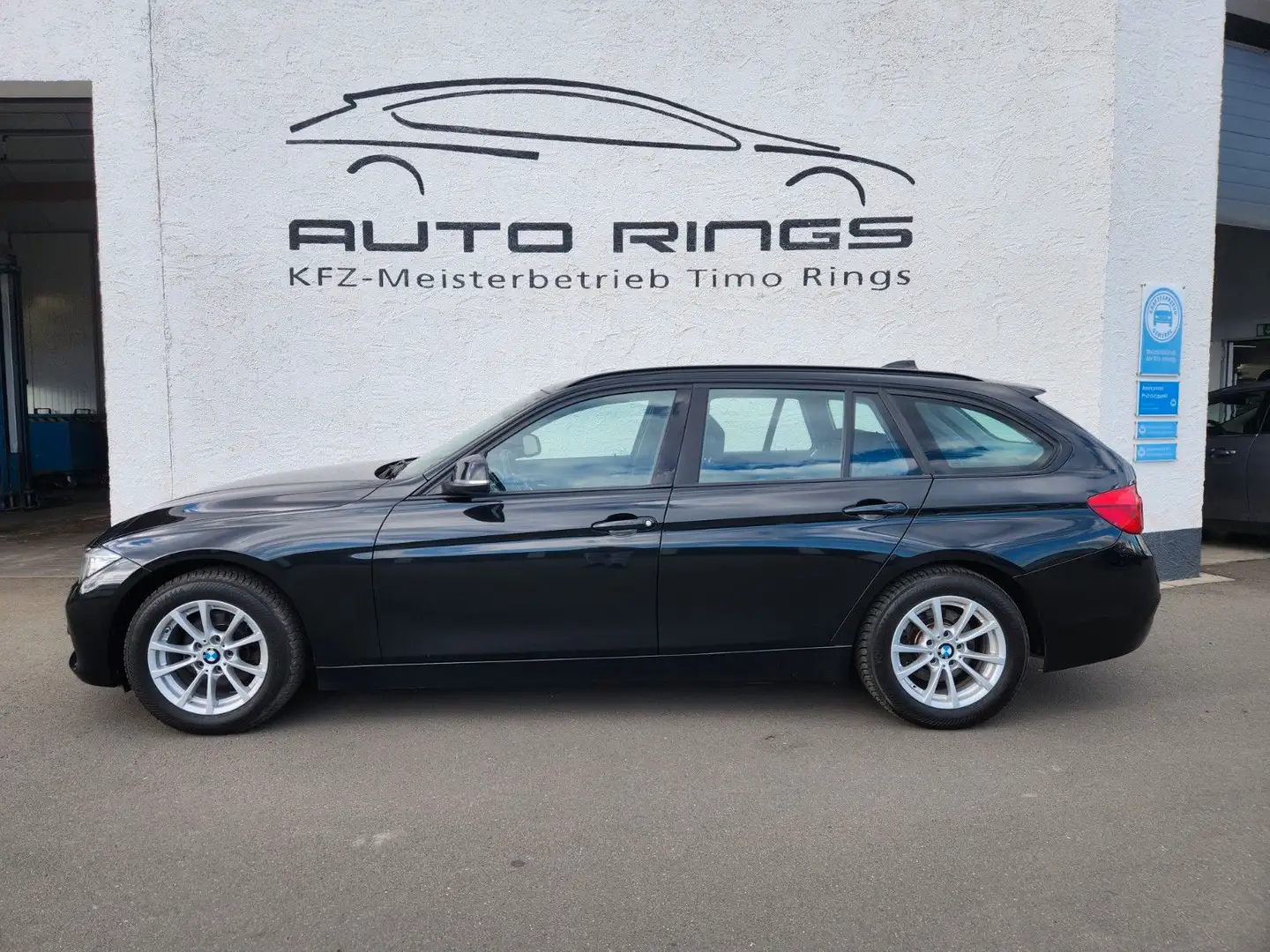 BMW 316 d Advantage Touring/Klima/Automatik/Navi/Tele Black - 2