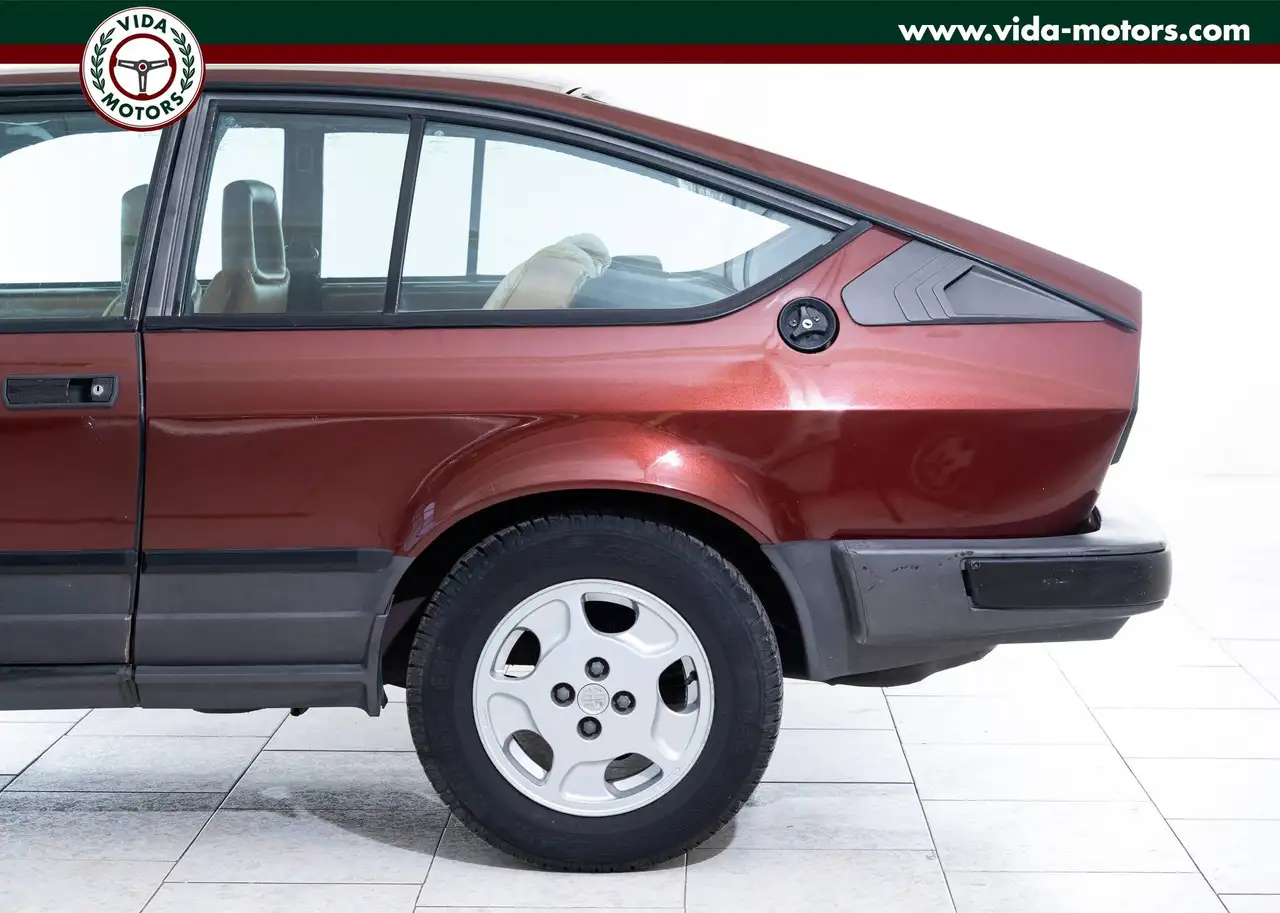 Alfa Romeo GTV ALFETTA GTV 2.0, foto 4