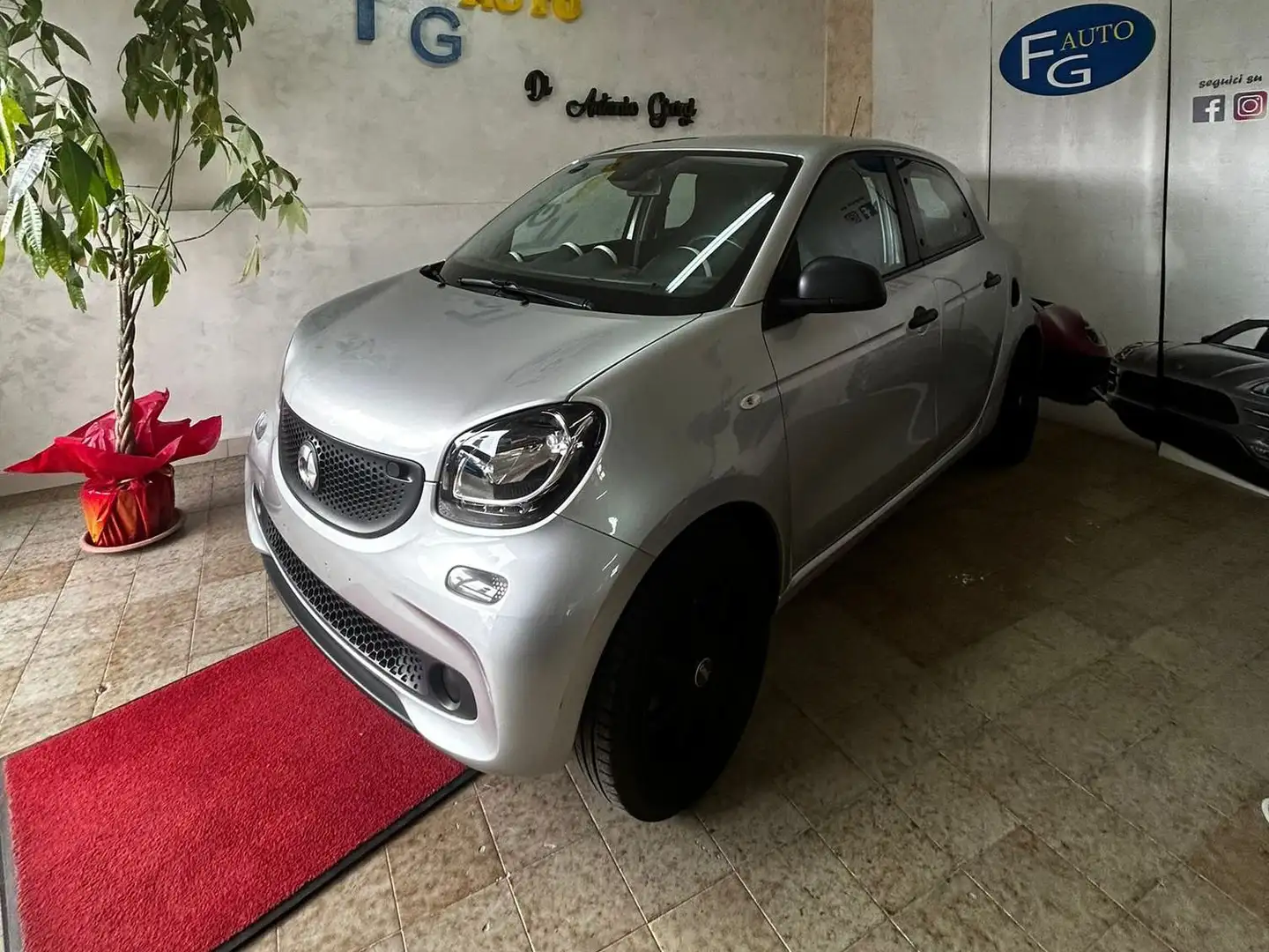smart forFour 1.0 Prime 71cv Gris - 2