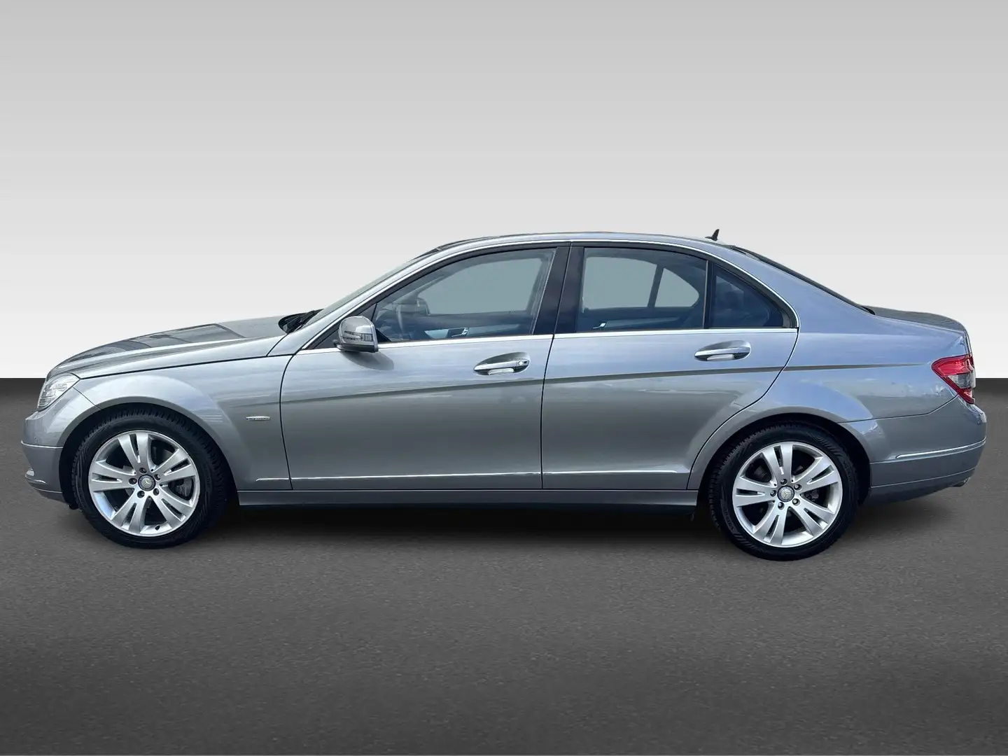 Mercedes-Benz C 180 CGI BlueEFFICIENCY Business Class Avantgarde Gris - 2
