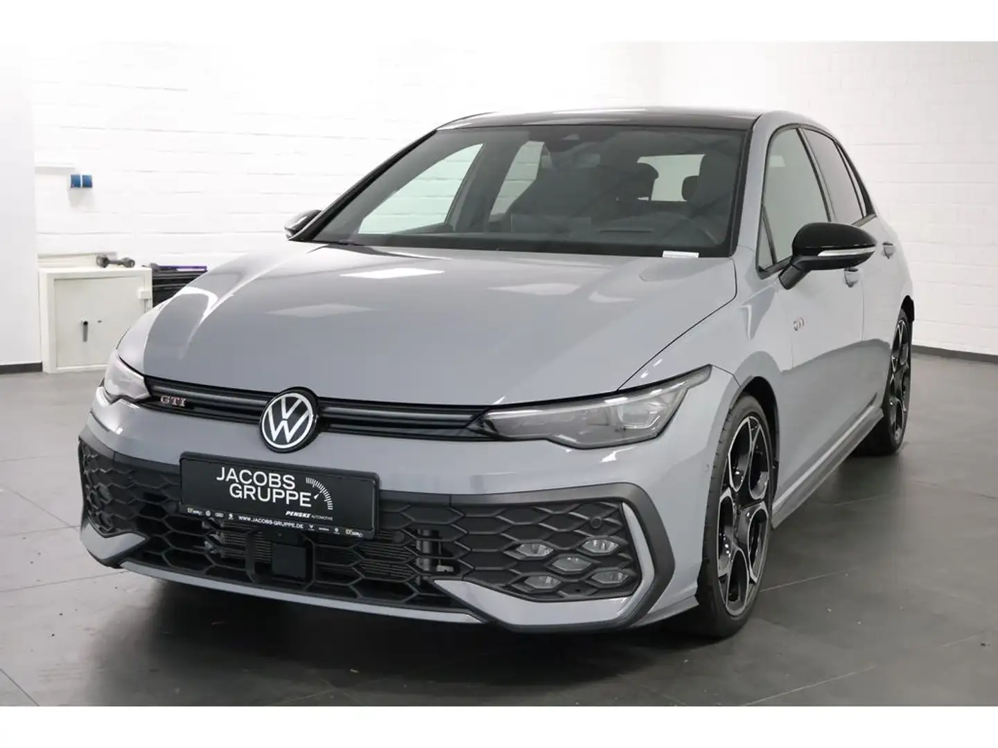 Volkswagen Golf VIII 2.0 TSI GTI "Black Style" DSG,Matri Grau - 2