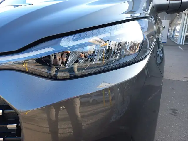 Ford Tourneo Custom Titanium 233PS Plug-in Hybrid L1H1 Automatik (V... Ansicht 7