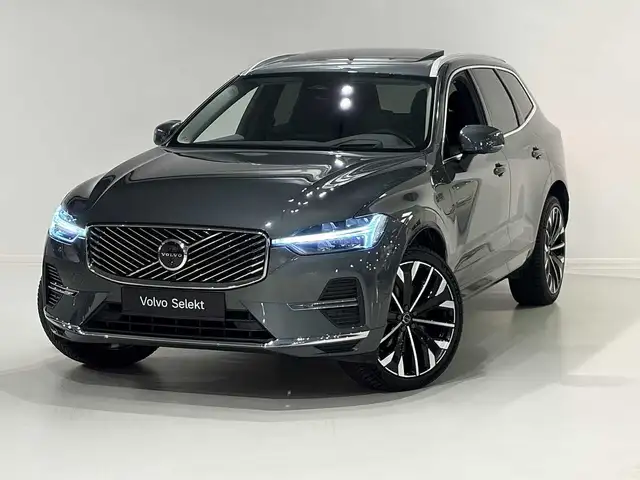 Volvo XC60 T6 Recharge Ultra Bright