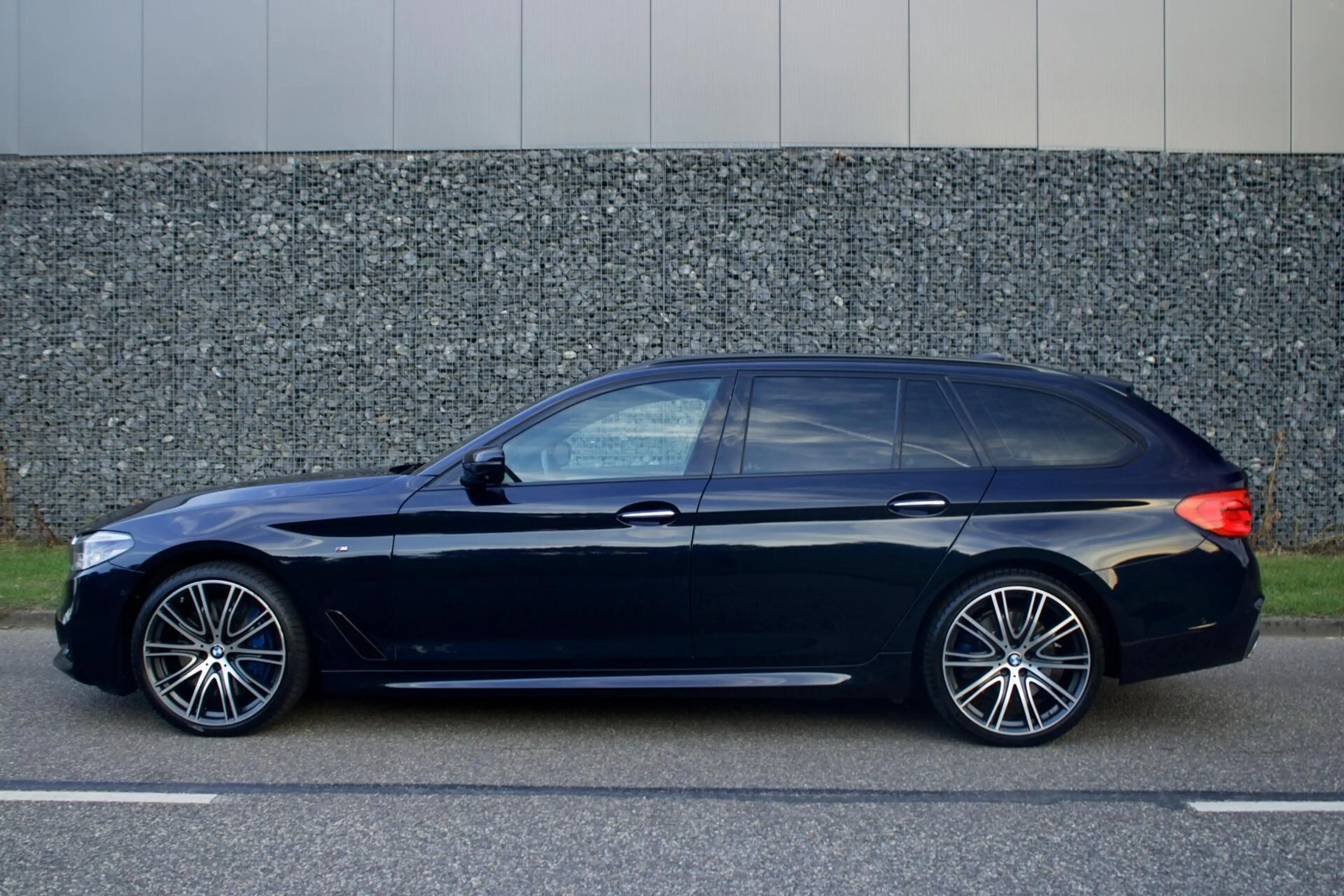 BMW 540 5-serie Touring 540i xDrive High Executive — photo 4