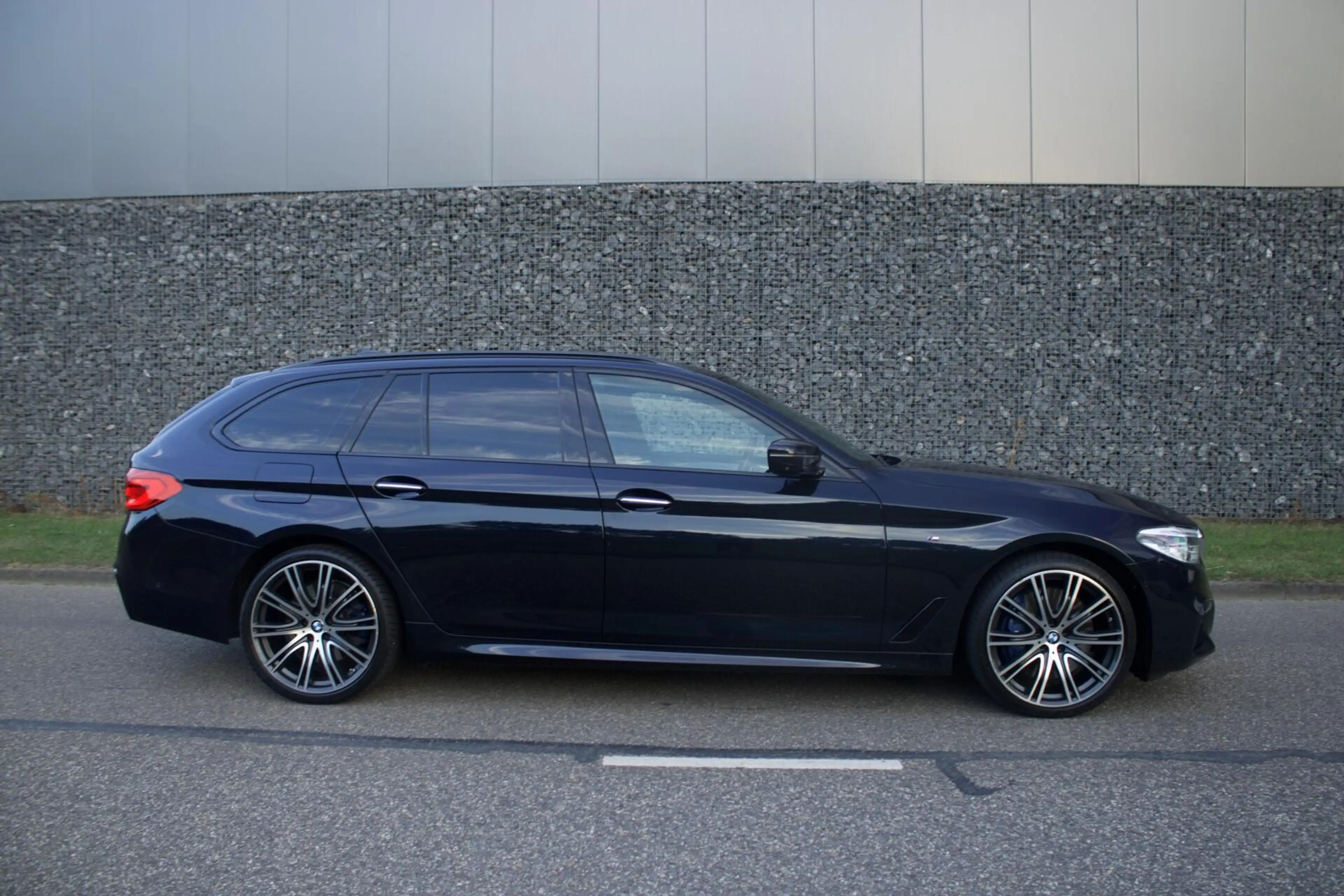 BMW 540 5-serie Touring 540i xDrive High Executive — photo 13