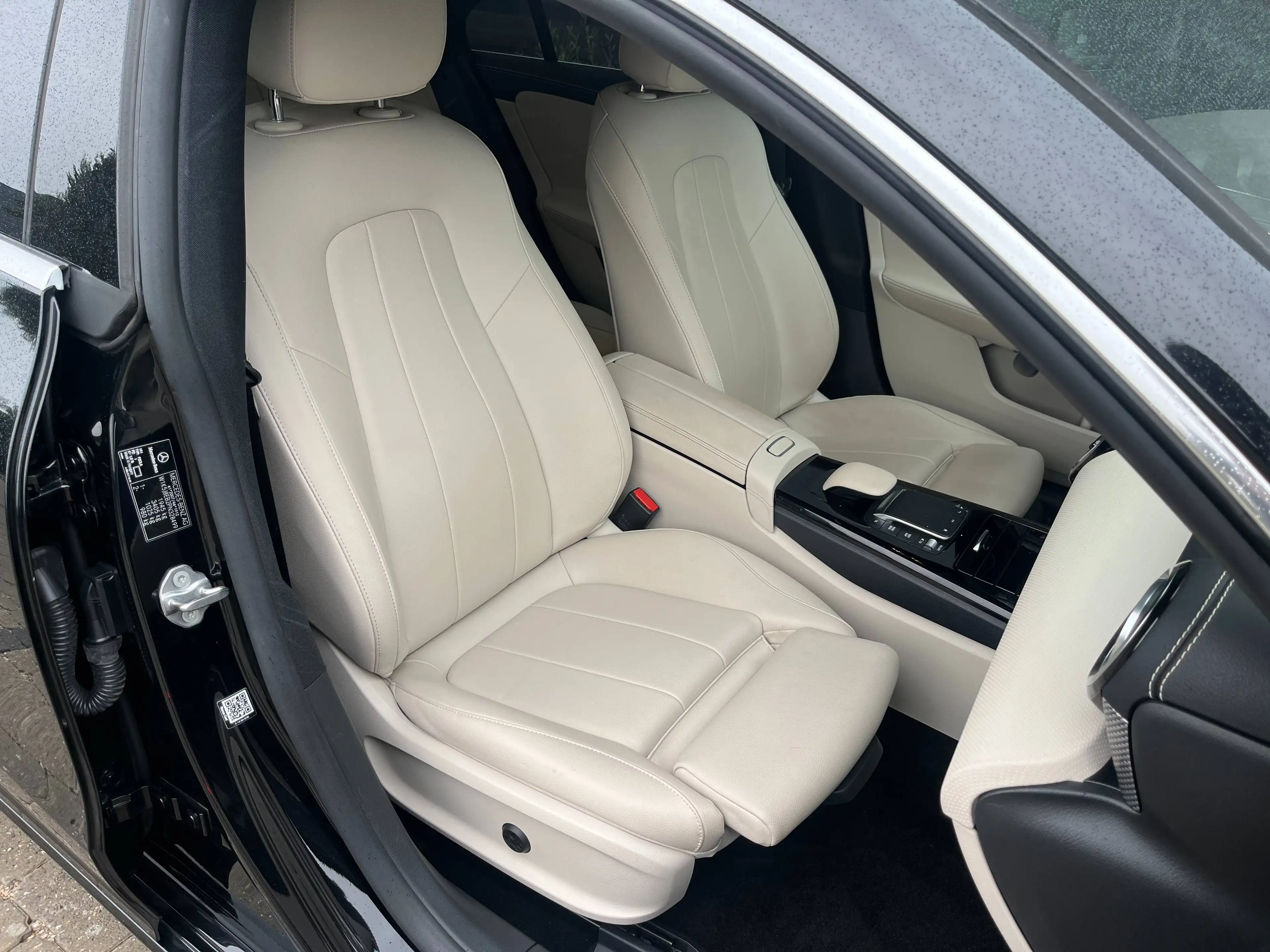 Mercedes-Benz CLA 180 CLA 180iA DCT Coupé Widescreen/Panodak/Sfeerverlichting/Sportzetels/Carplay — photo 12