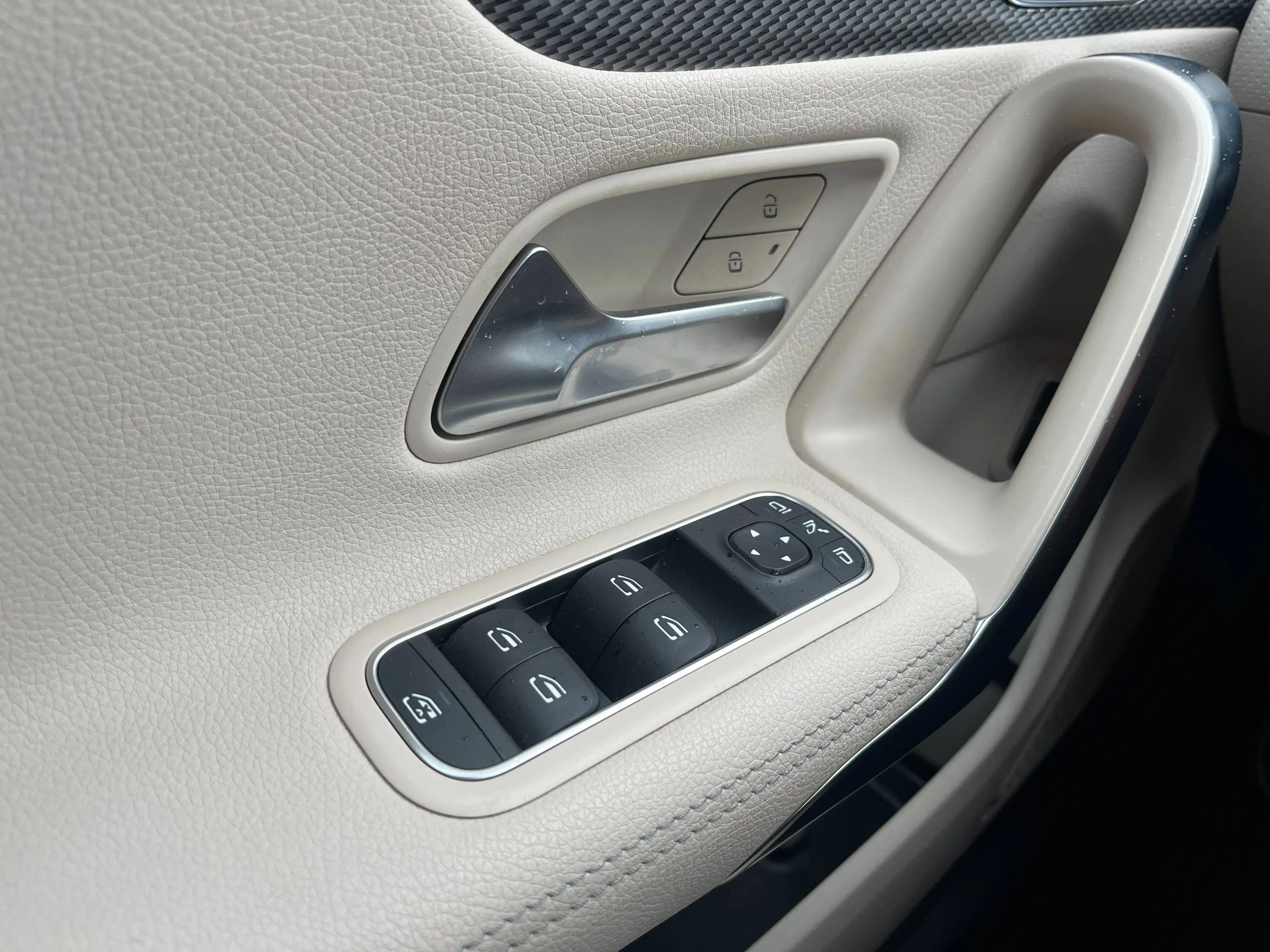 Mercedes-Benz CLA 180 CLA 180iA DCT Coupé Widescreen/Panodak/Sfeerverlichting/Sportzetels/Carplay — photo 16