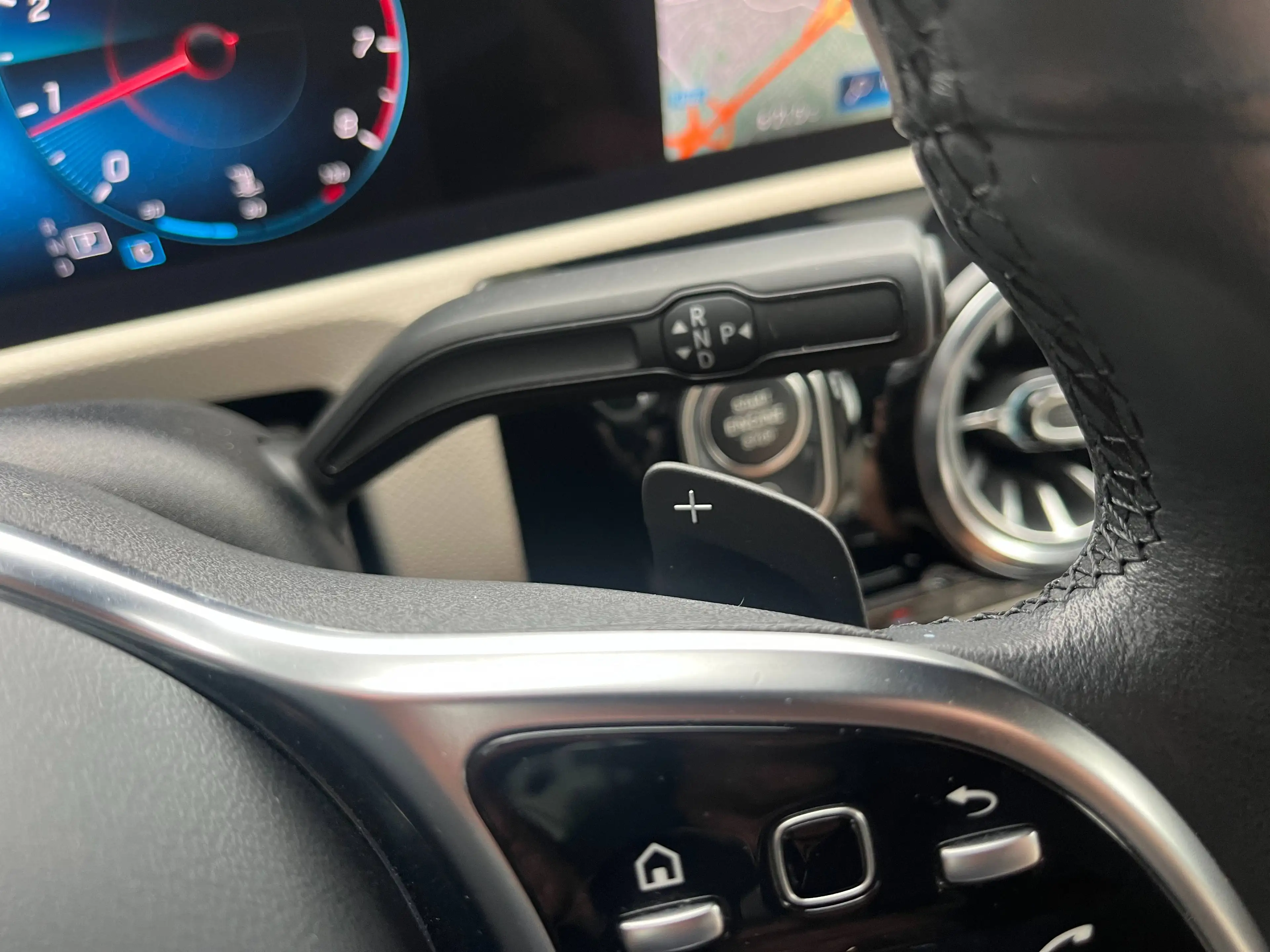 Mercedes-Benz CLA 180 CLA 180iA DCT Coupé Widescreen/Panodak/Sfeerverlichting/Sportzetels/Carplay — photo 22