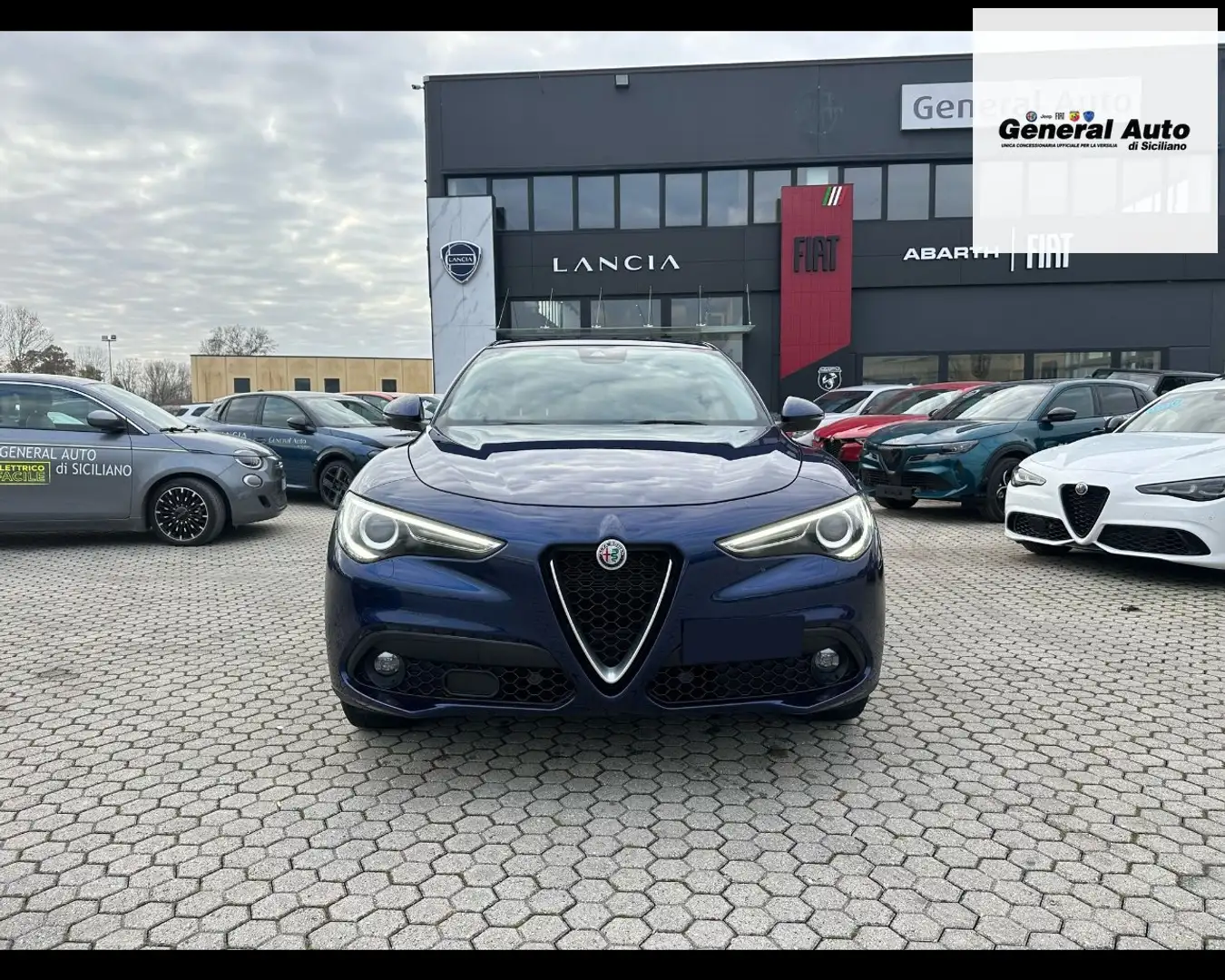 Alfa Romeo Stelvio 2.2 t Executive rwd 190cv auto my19 Blau - 2