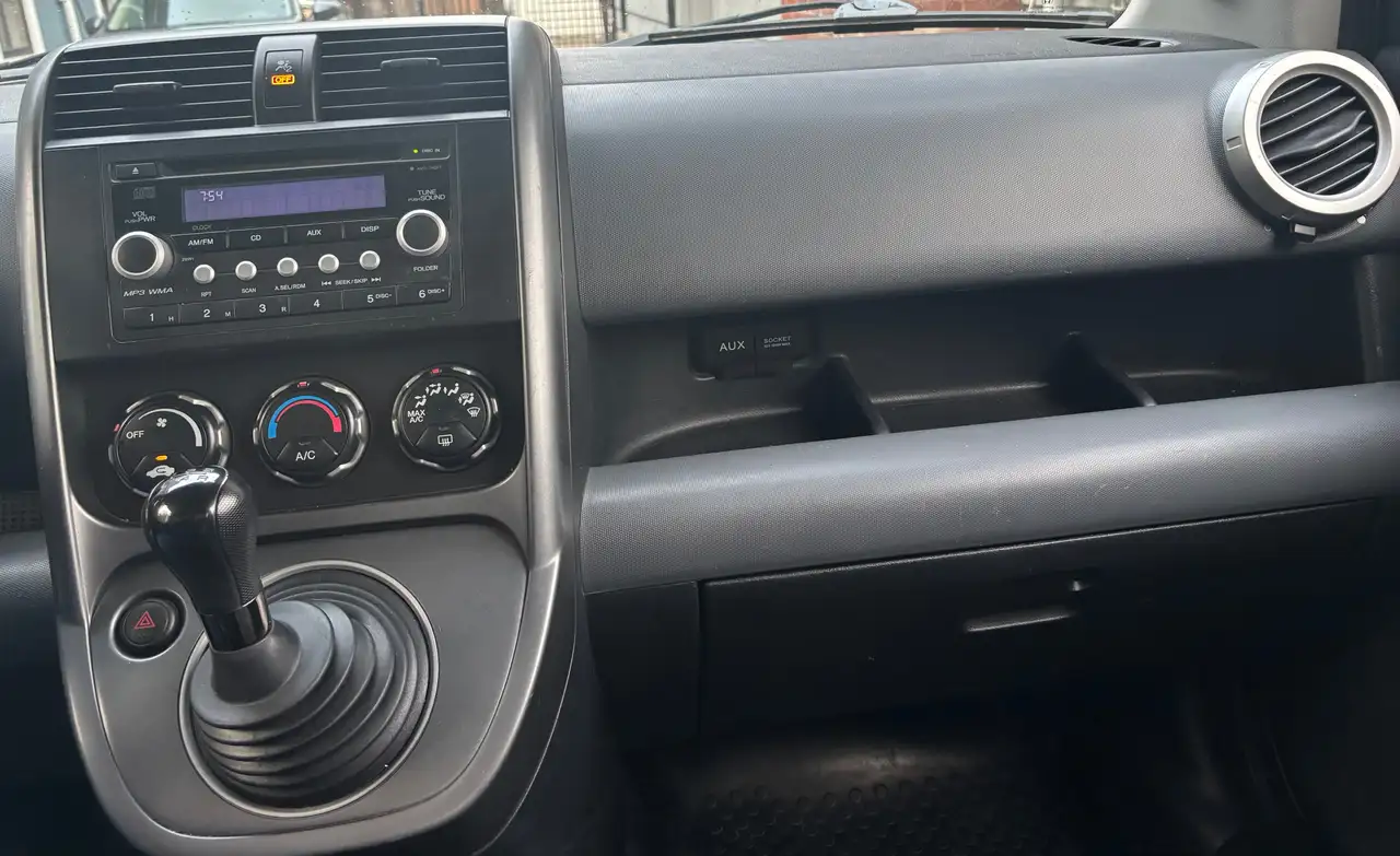Honda Element снимка Honda Element