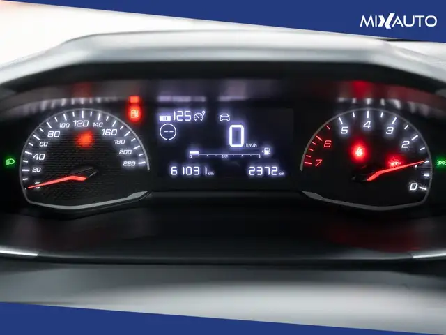 Peugeot 208 view 15