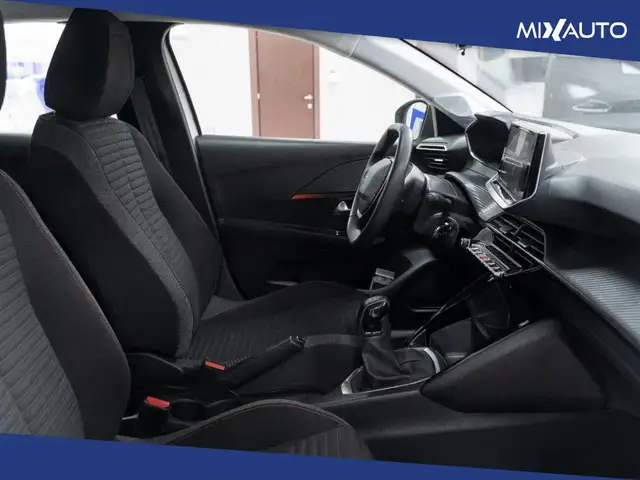 Peugeot 208 view 14