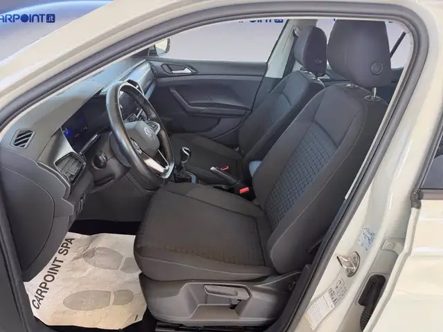 Volkswagen T-Cross view 10