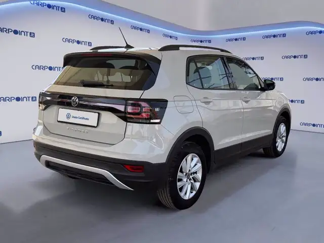 Volkswagen T-Cross view 6