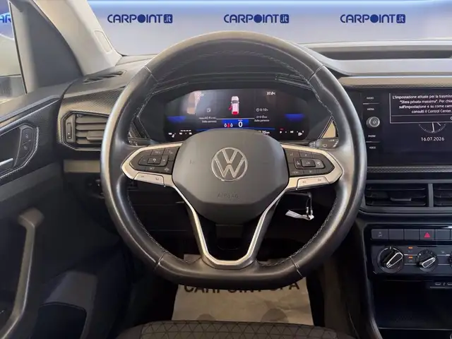Volkswagen T-Cross view 13