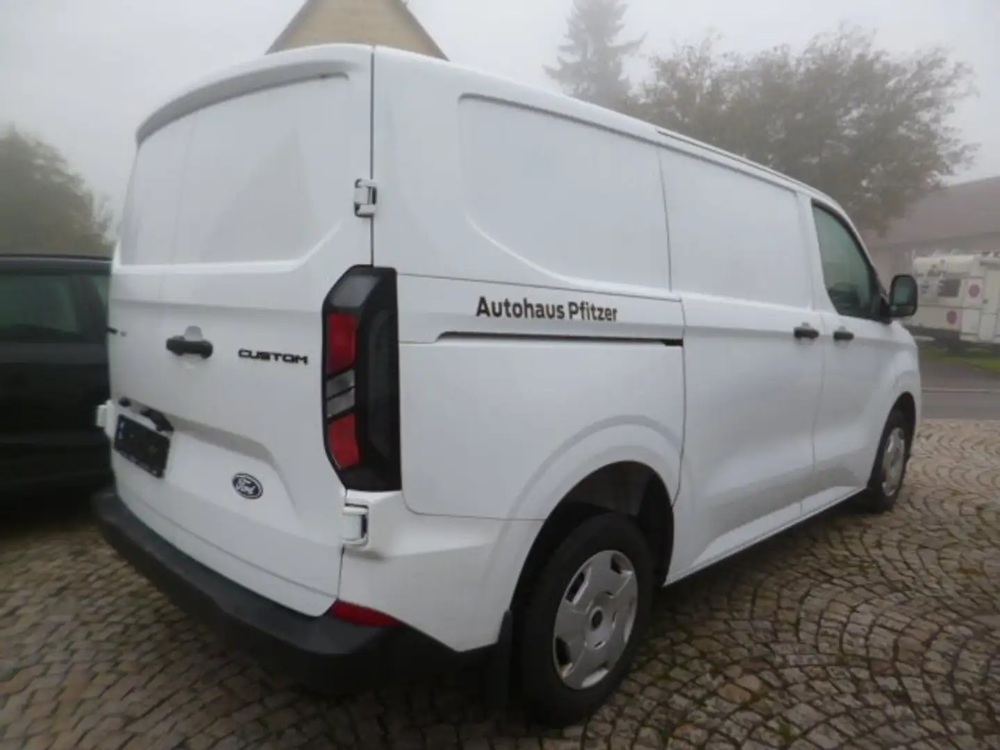 Ford Transit Custom 320 L1 Trend AWD Sortimo Bodenplatte+ Schienen Weiß - 2