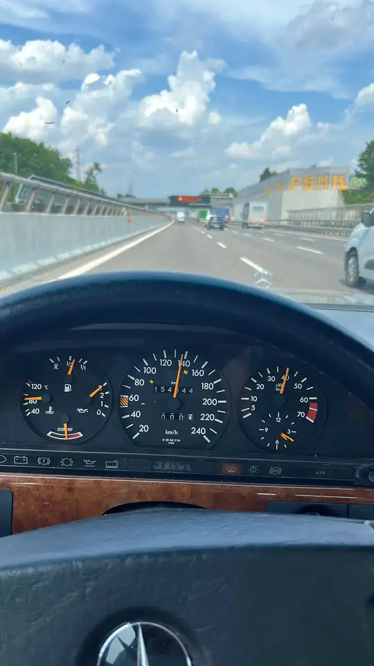 Mercedes-Benz S 300 SE, foto 3