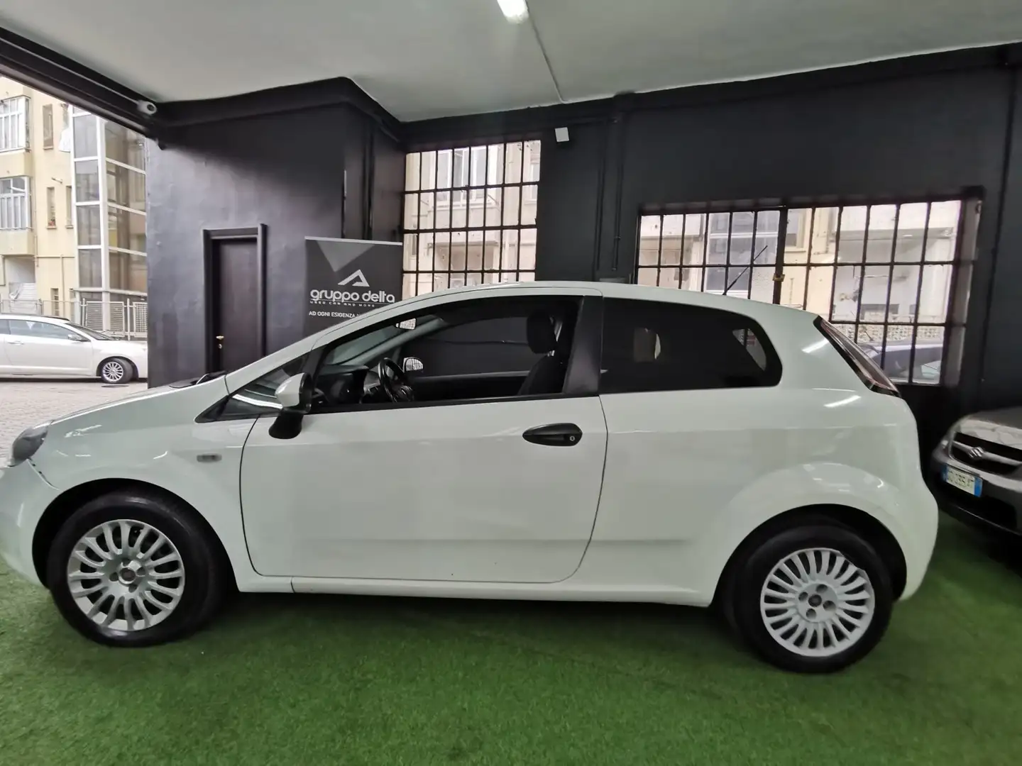 Fiat Punto Evo VAN 1.4 Active GPL valido fino 2035 Blanc - 2