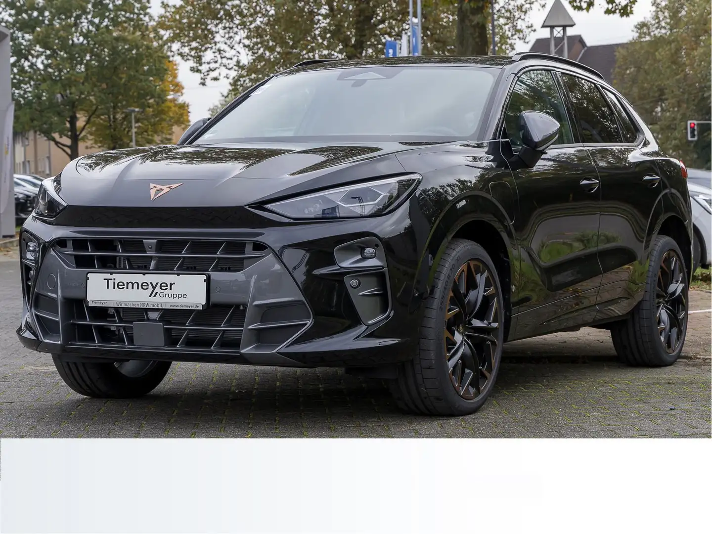 CUPRA Terramar e-HYBRID VZ PANO MATRIX SENNHEISER Schwarz - 2