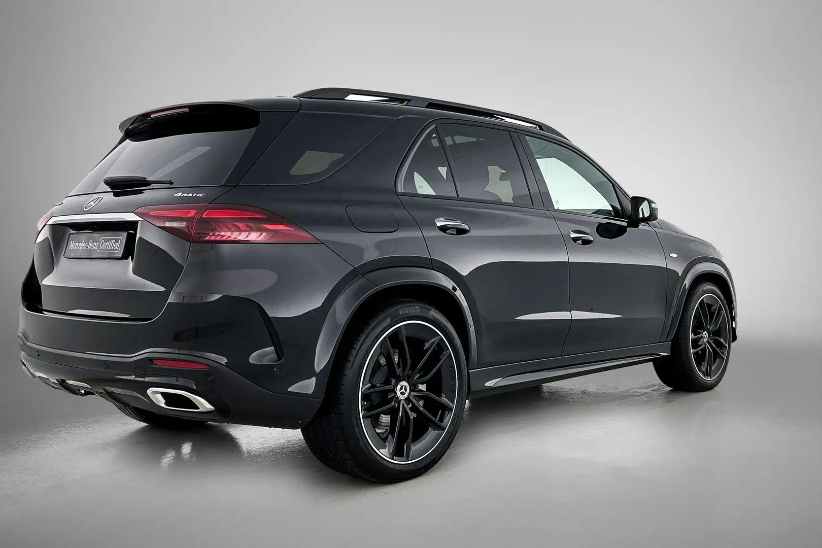 Mercedes-Benz GLE 400 GLE 400e Automaat 4MATIC AMG Line | Winterpakket | Noir - 2