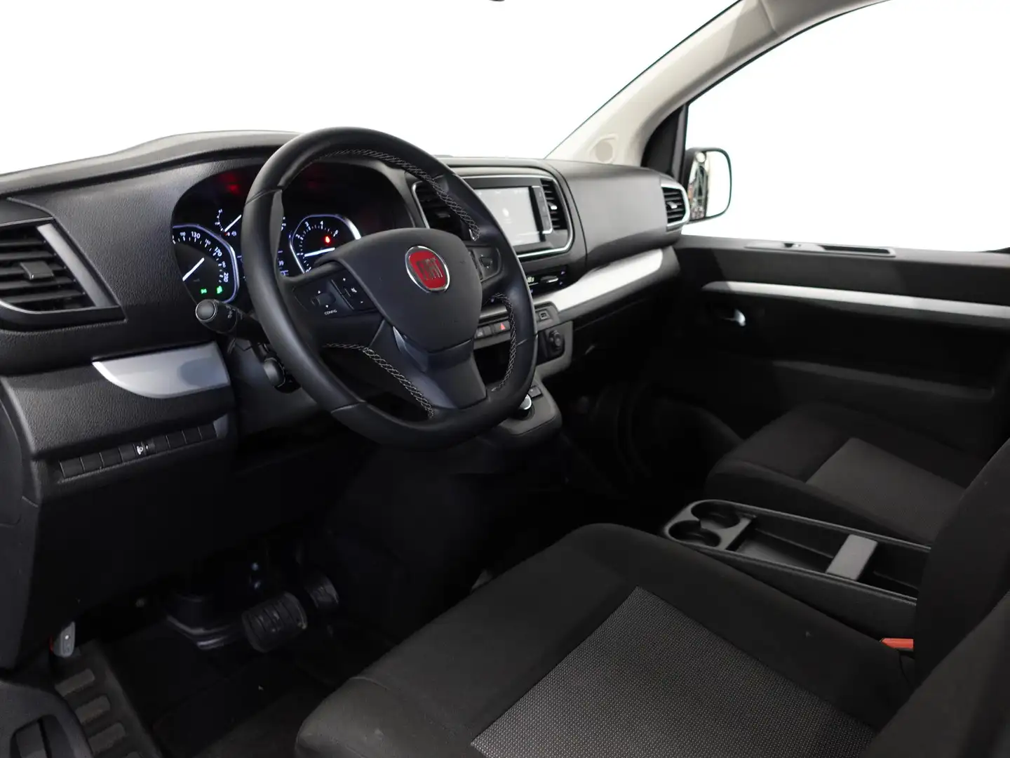Fiat Scudo 2.0 MultiJet 145pk Automaat L3H1 Navigatie Apple C Grijs - 2