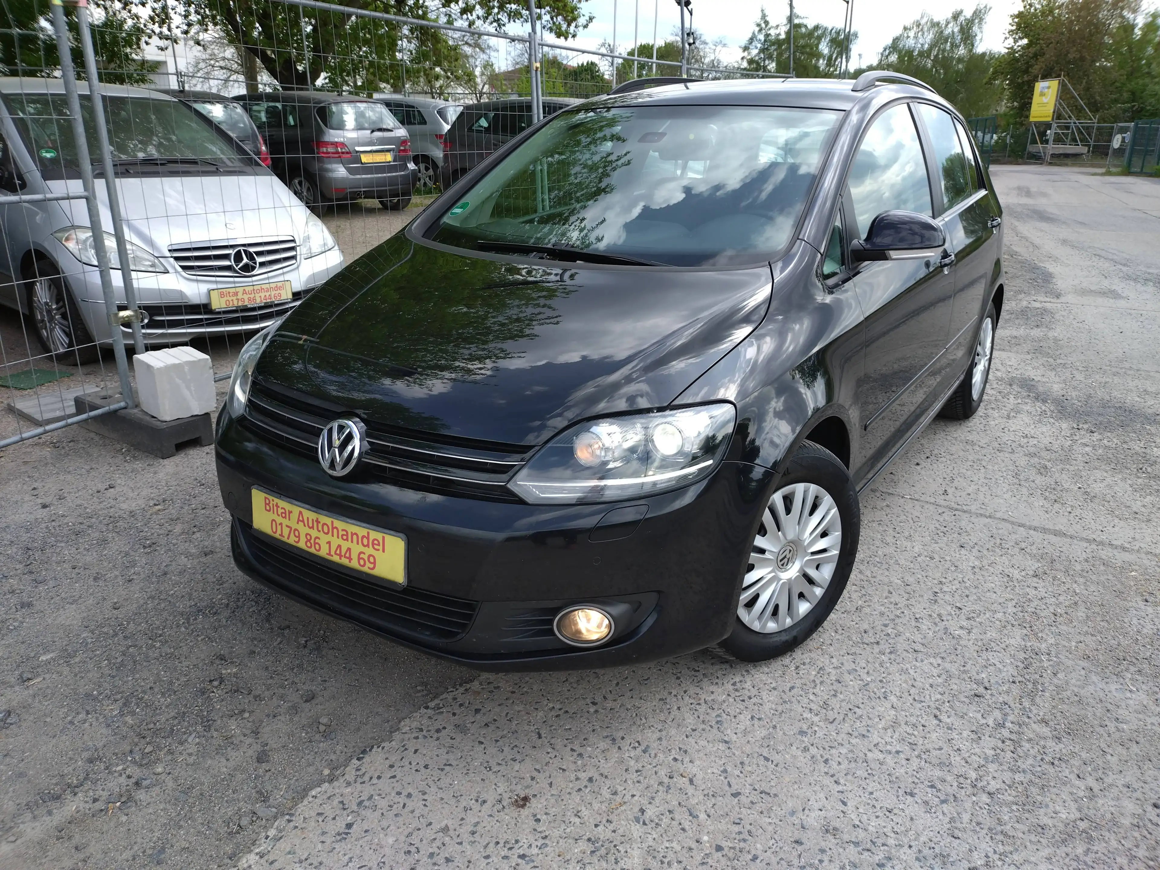 Volkswagen Golf Plus Comfortline +Navi+PDC+SHZ+Blue+Xenon+N.Tüv — photo 2