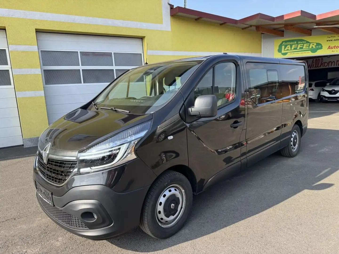 Renault Trafic 2.0 L2H1 DOKA Komfort-6-Sitze -inkl. Mwst.! Schwarz - 1
