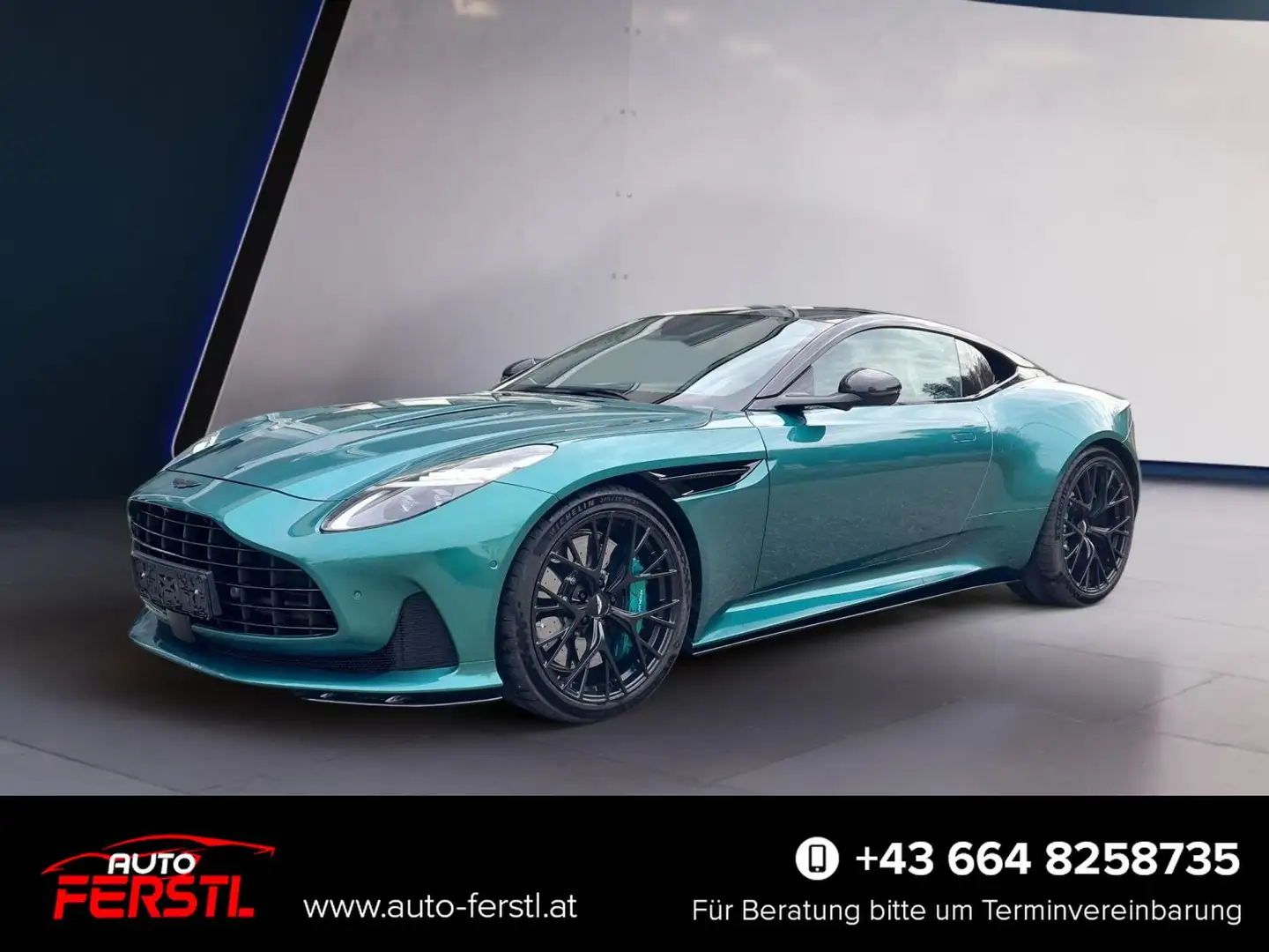 Aston Martin DB12 CeramicBrakes B&W SeatVentilation 500 kW (680 P... Grün - 1