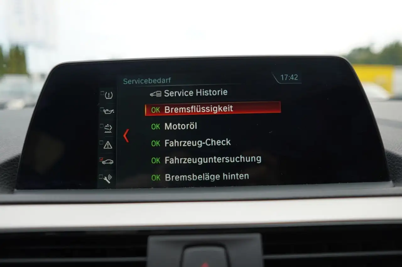 BMW 116 Citadine 5 portes — photo 19 sur 25