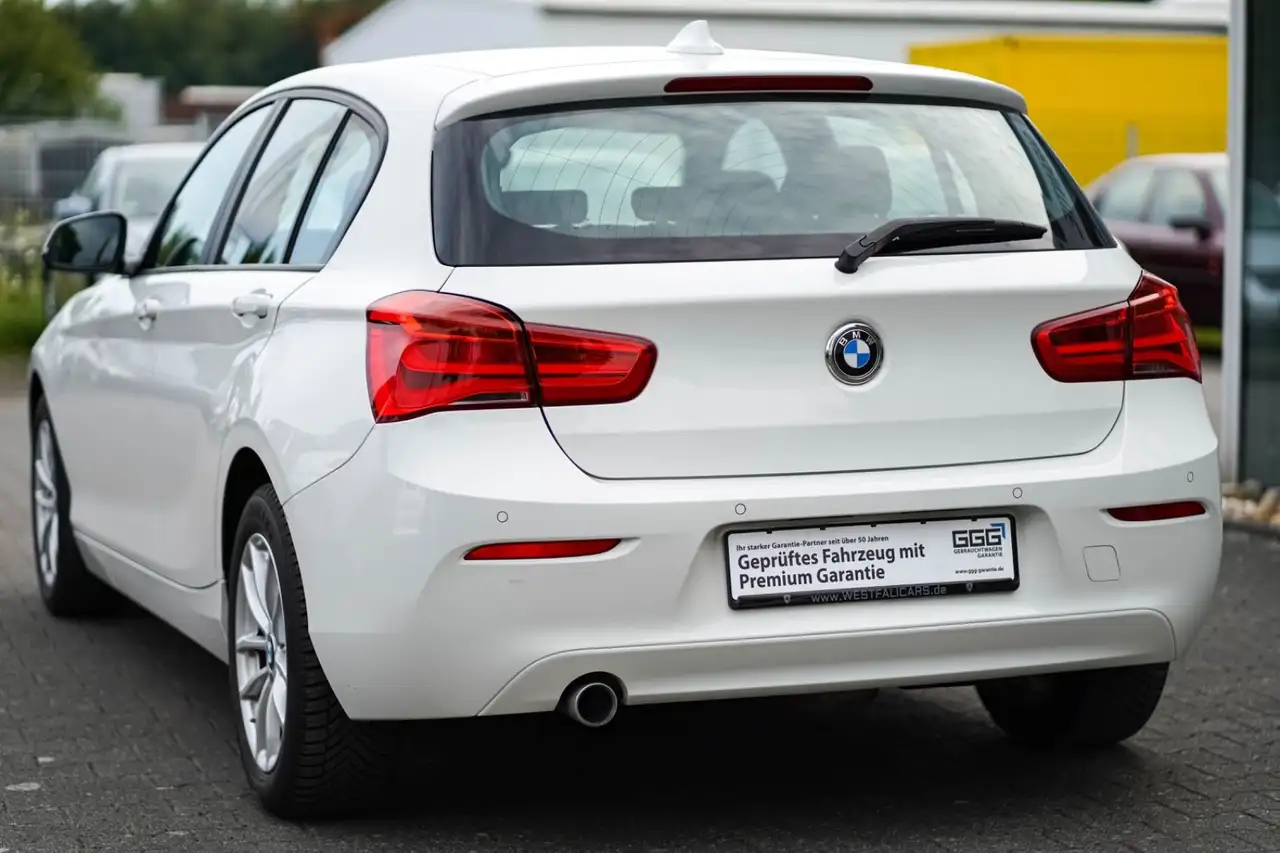 BMW 116 Citadine 5 portes — photo 14 sur 25