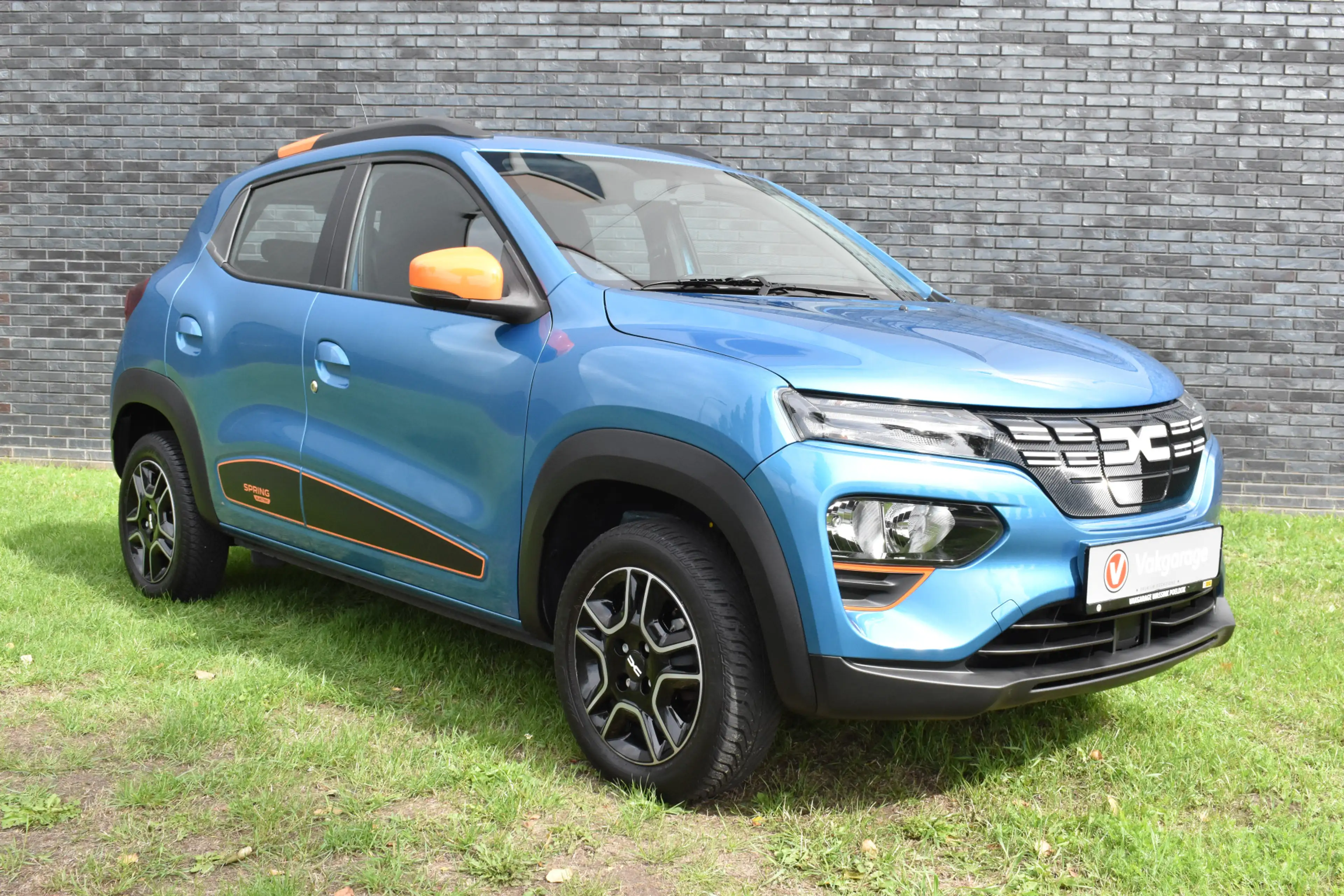 Dacia Spring Essential 27 kWh vol electric — photo 15