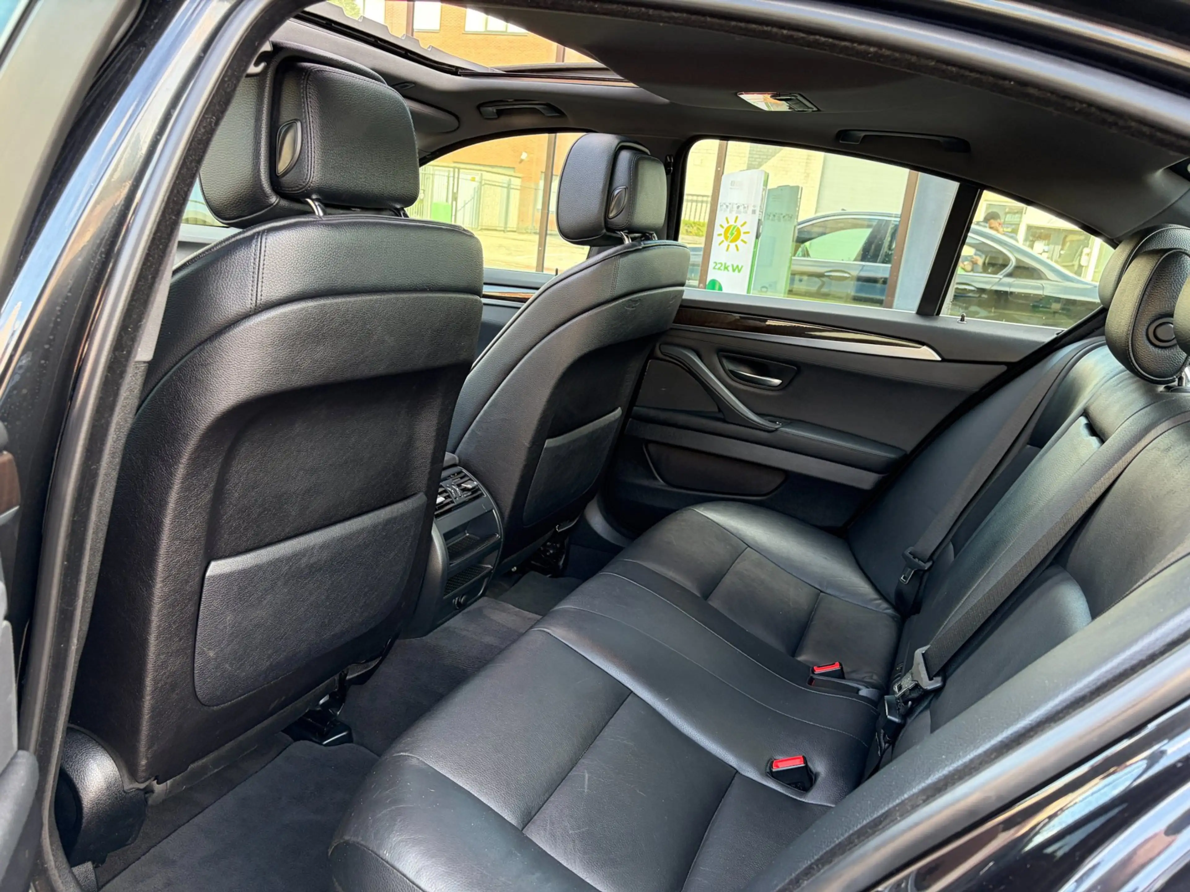BMW 535 5-serie 535i High Executive / M-Pakket / Leder / A — photo 14