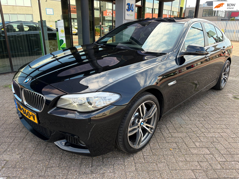 BMW 535 5-serie 535i High Executive / M-Pakket / Leder / A