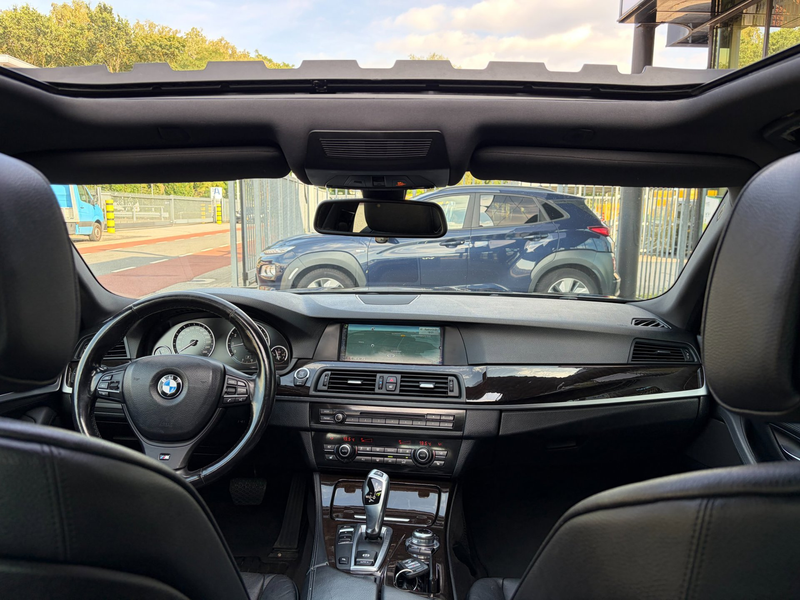 BMW 535 5-serie 535i High Executive / M-Pakket / Leder / A — photo 10