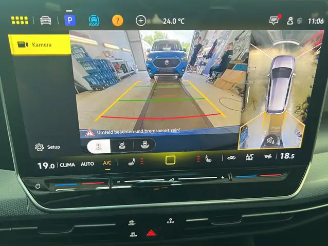Volkswagen Golf view 13
