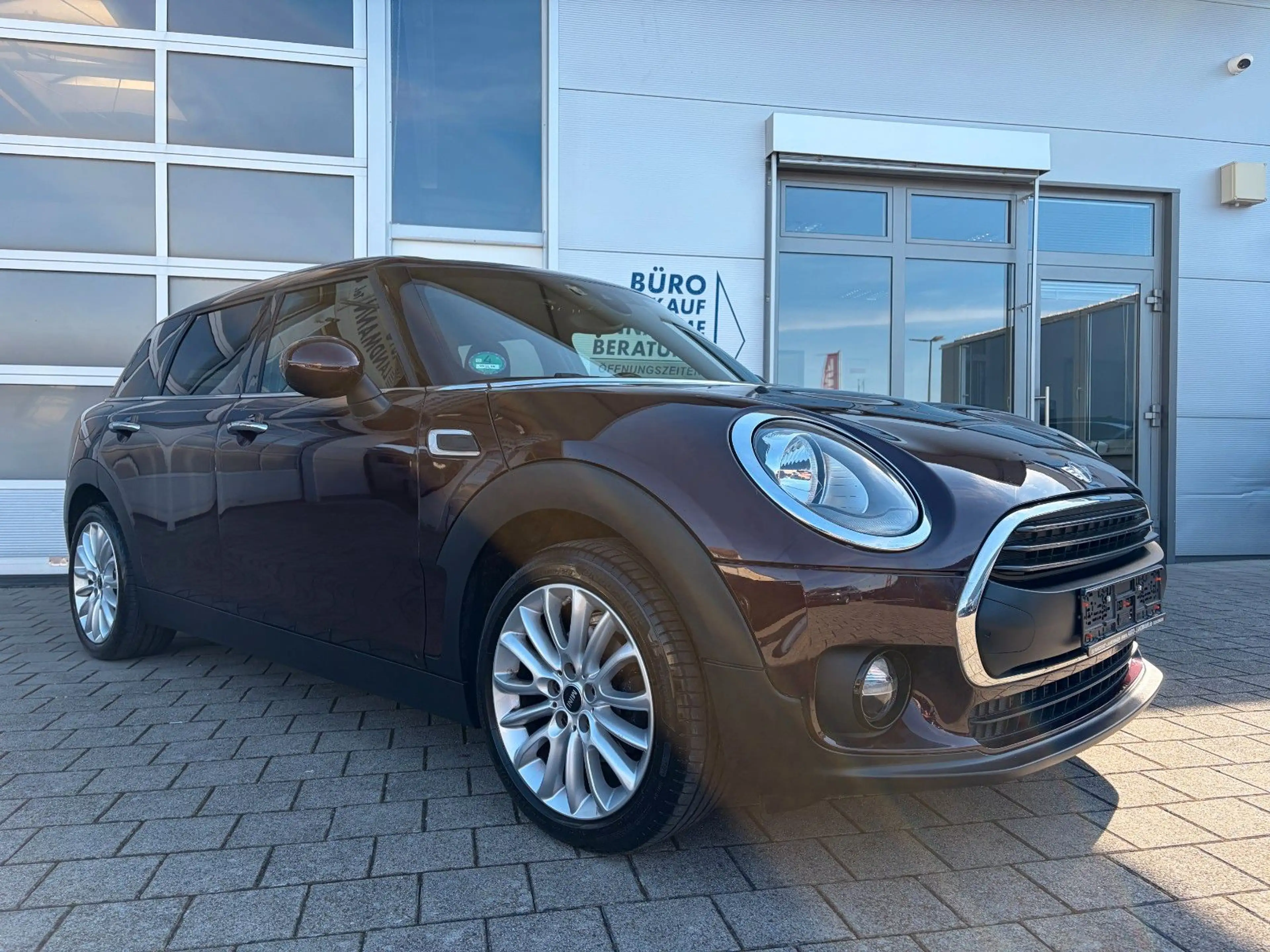 MINI One D Clubman DE-FZG. KLIMAAUTO SHZ PDC 17" ALU — photo 2