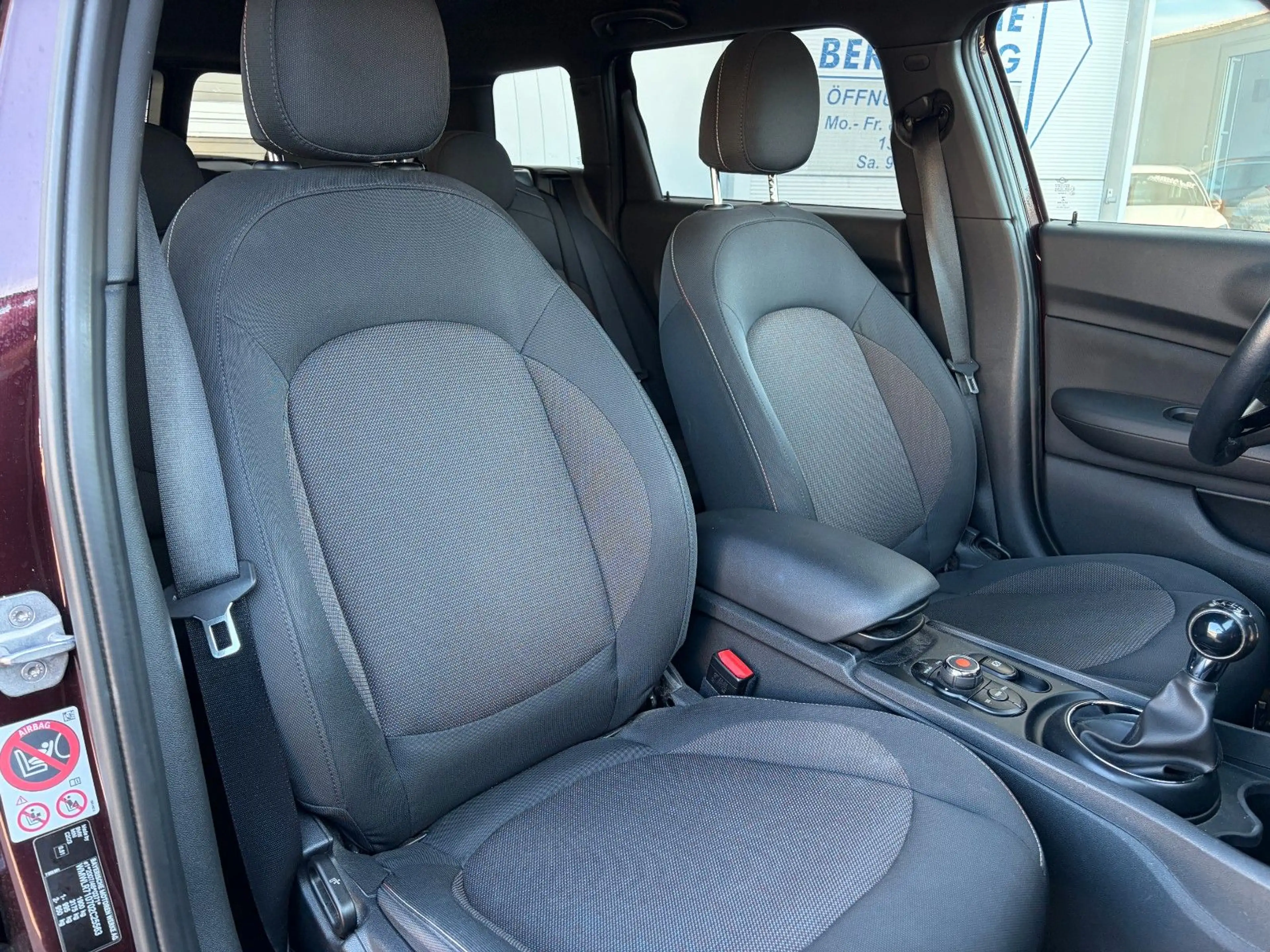 MINI One D Clubman DE-FZG. KLIMAAUTO SHZ PDC 17" ALU — photo 4