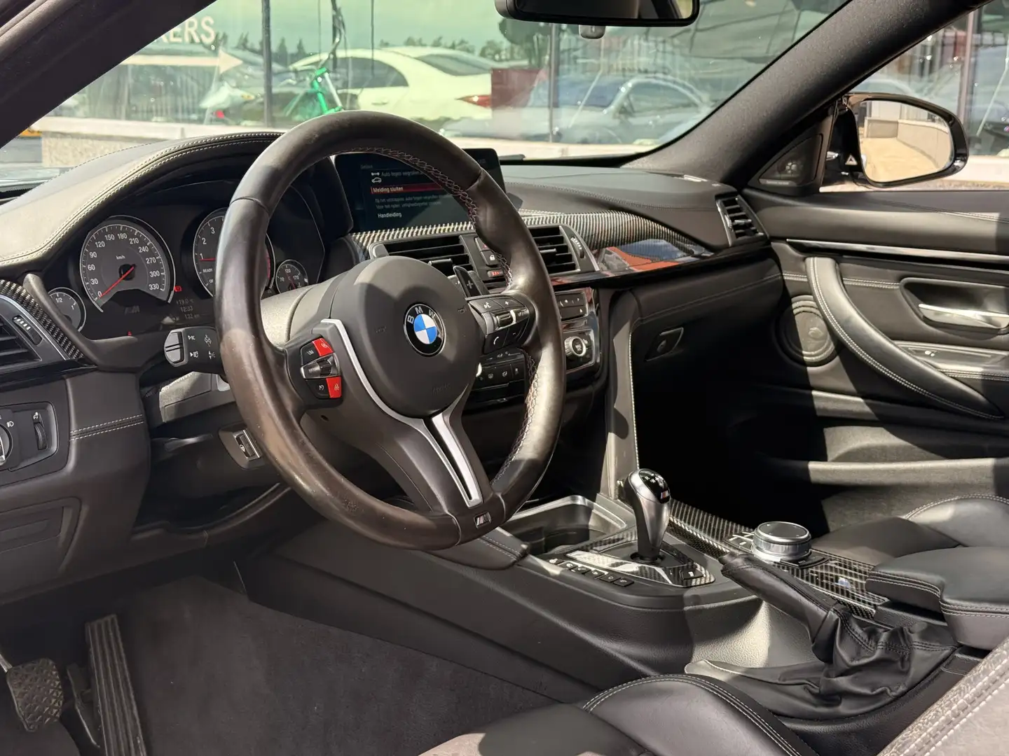 BMW M4 4-serie Coupé Competition LCI | Carbon | Harman Ka Grijs - 2
