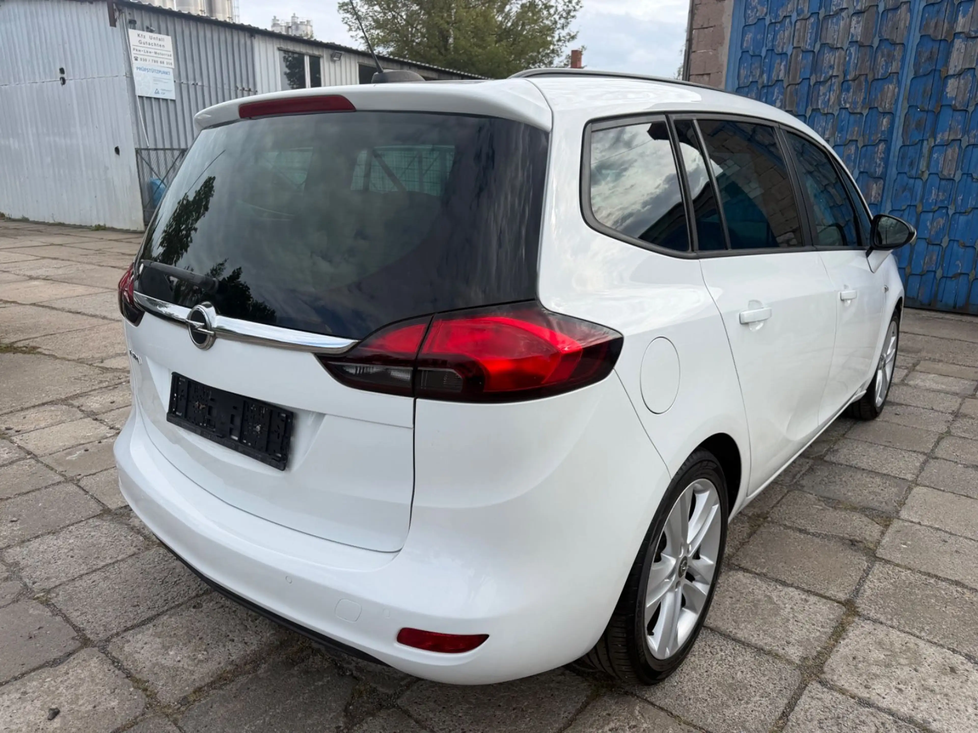 Opel Zafira C Edition*1.BESITZ*SCHECKHEFT*7 SITZE — photo 8