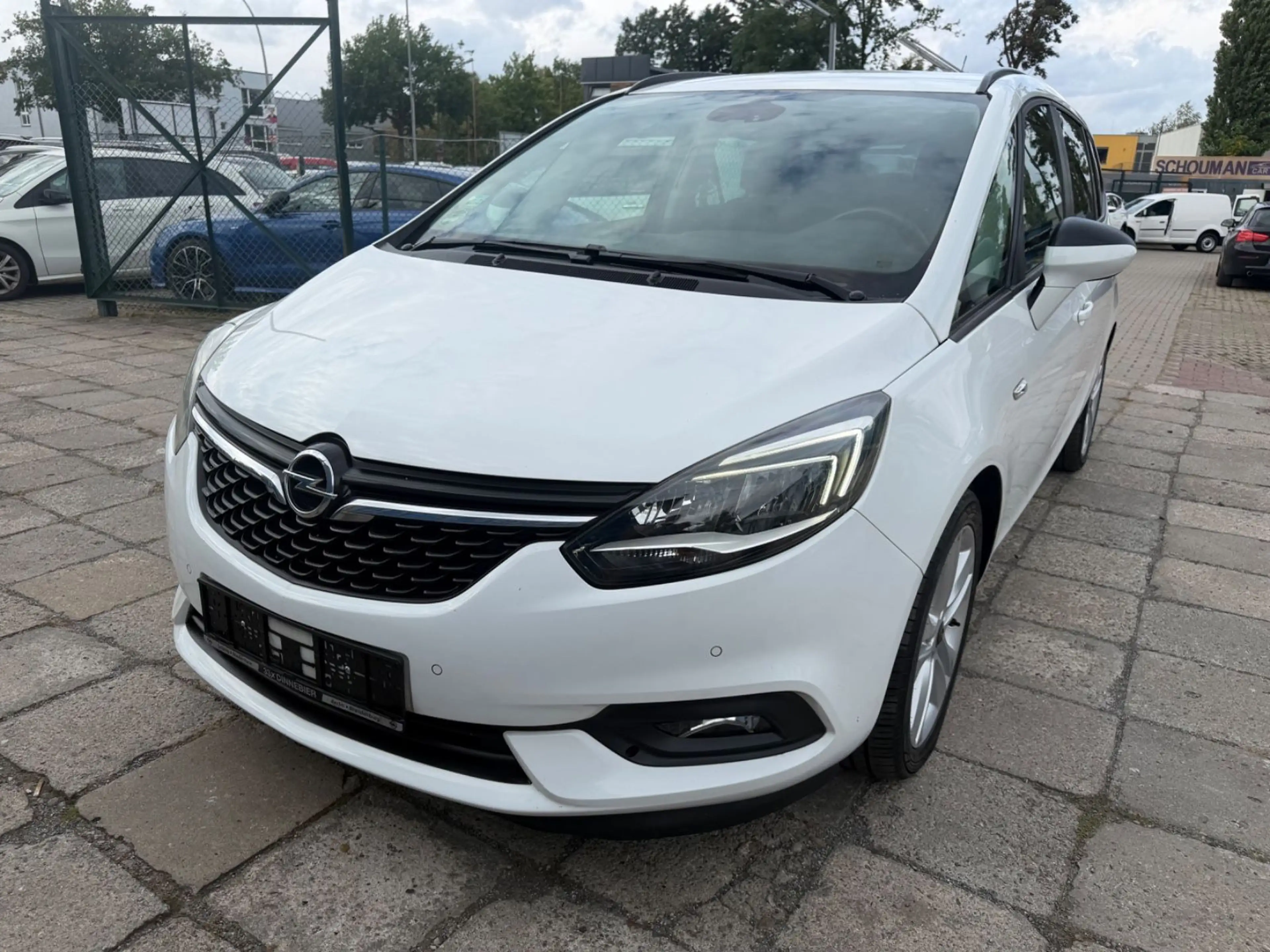 Opel Zafira C Edition*1.BESITZ*SCHECKHEFT*7 SITZE — photo 2