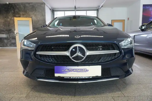 Mercedes-Benz Cla view 2