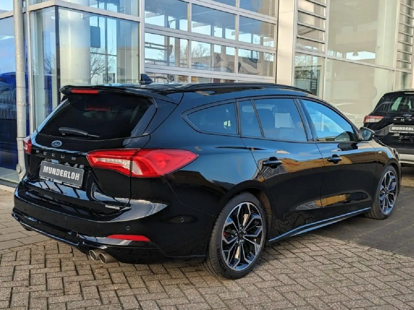 Ford Focus ST-Line X - 2