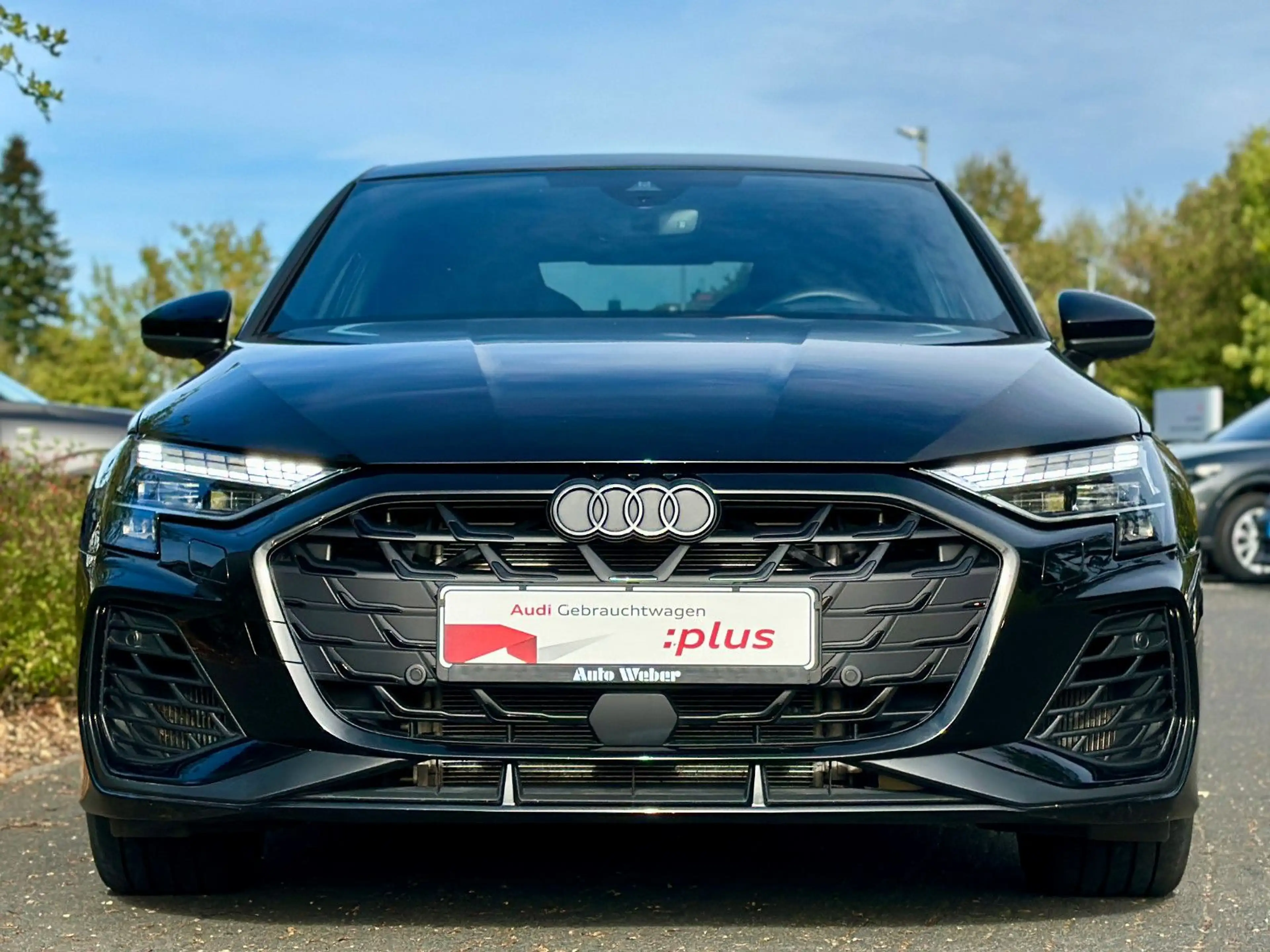 Audi S3 Limousine qu. BLACK PANO AKRAPOVIC HuD KAMERA — photo 3