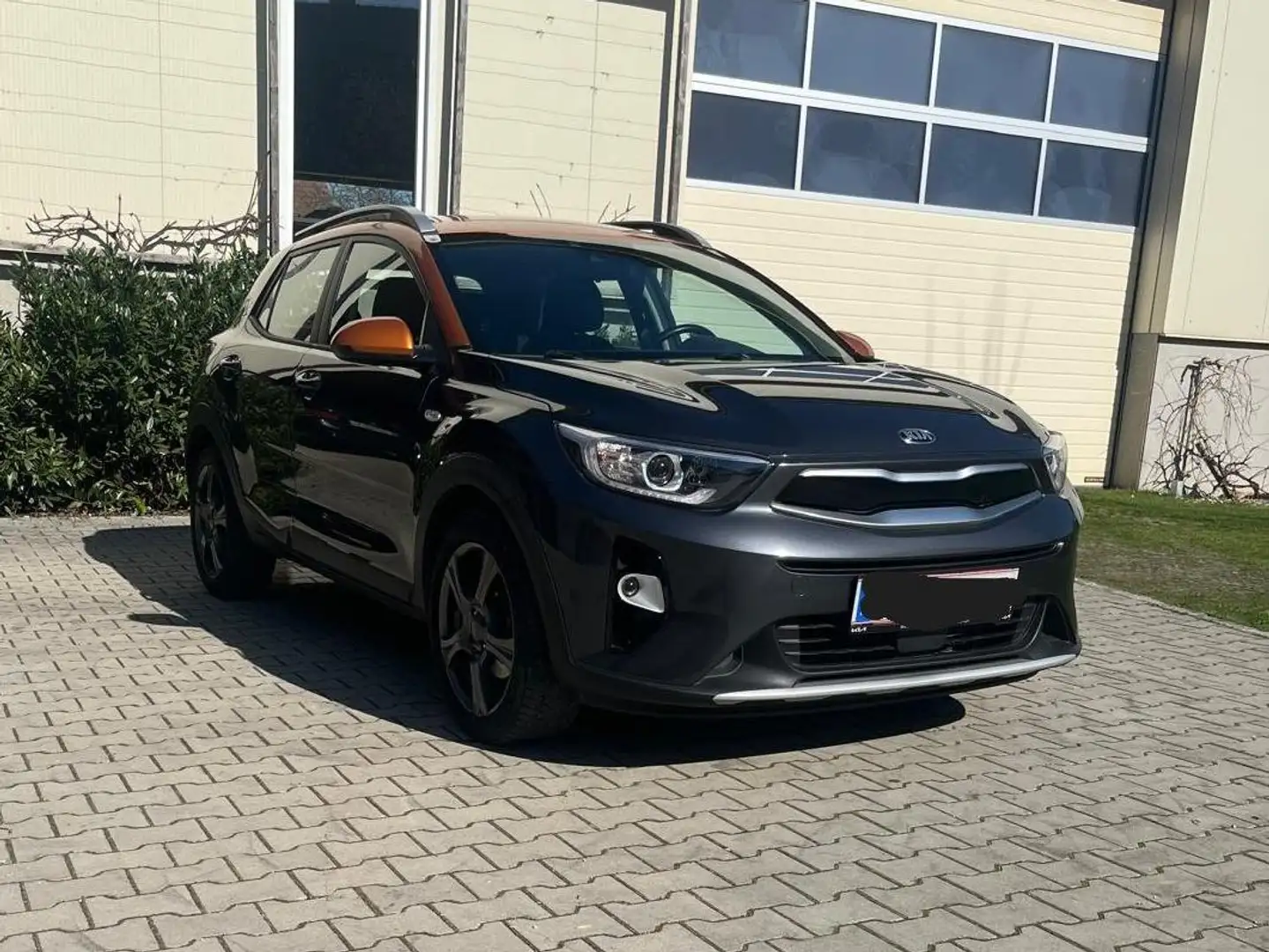 Kia Stonic Österreich Edition Grau - 1