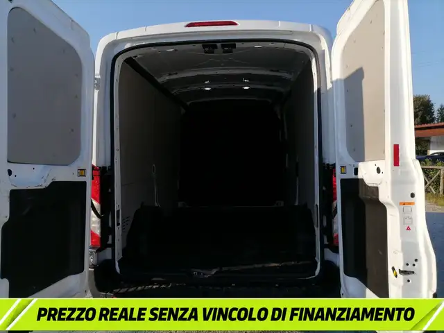Ford Transit view 9