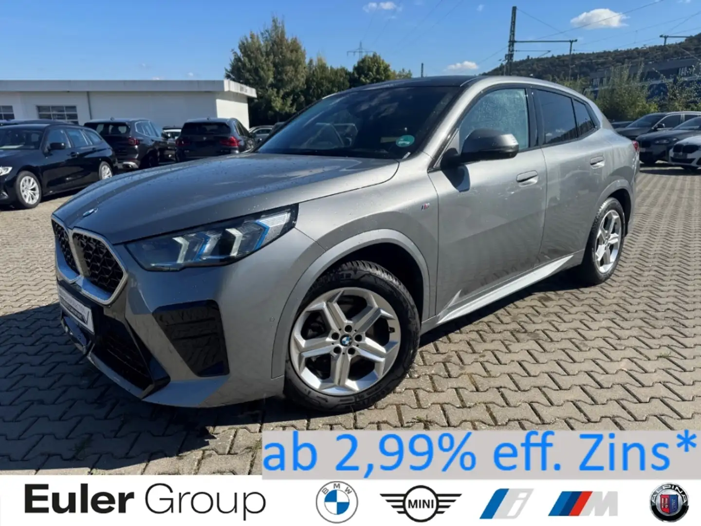 BMW X2 xDrive20d M Sport AHK Pano IconGlow HUD H/K Aktivs Grau - 1