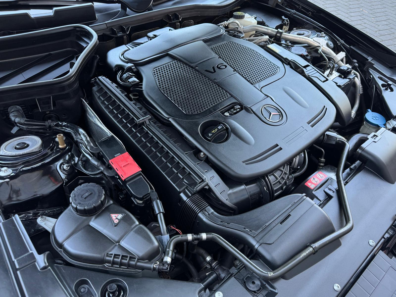 Mercedes-Benz SLK 350 AMG / Harman Kardon / Pano / Airscarf / Keyless go — photo 30