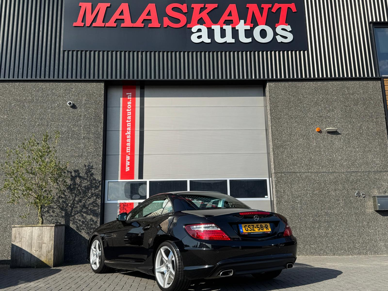 Mercedes-Benz SLK 350 AMG / Harman Kardon / Pano / Airscarf / Keyless go — photo 2